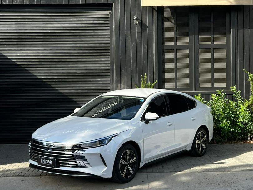 BYD King GS 1.5 16V Aut. (Hibrido)