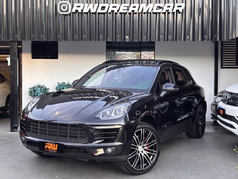 Porsche Macan 2.0 Turbo