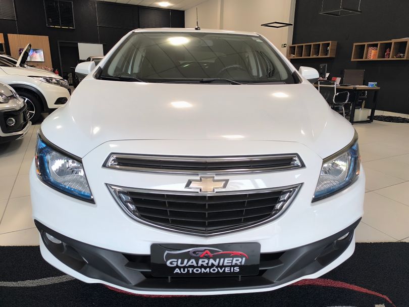 Chevrolet ONIX HATCH LTZ 1.4 8V FlexPower 5p Mec.