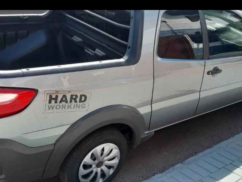 Fiat Strada Working Celeb.1.4 Fire Flex 8V CE