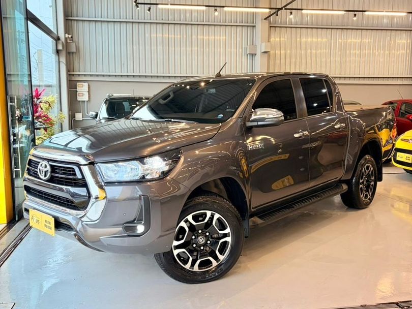 Toyota Hilux CD SRV 4x4 2.8 TDI Diesel Aut.