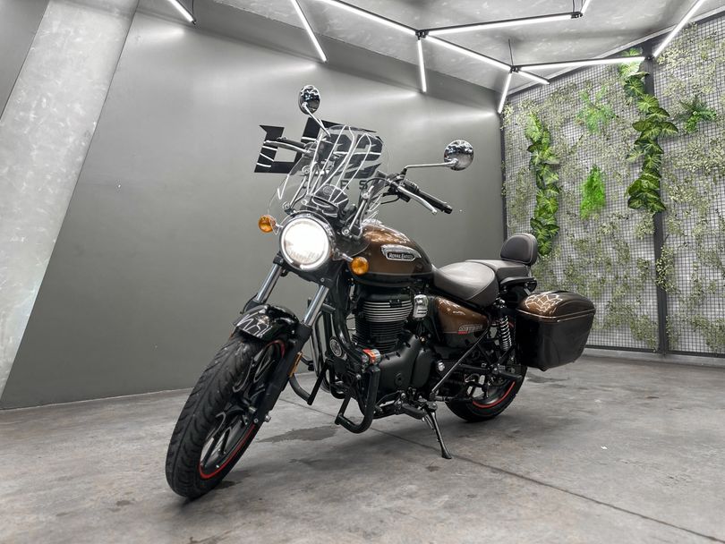 Royal Enfield Meteor 350 Stellar