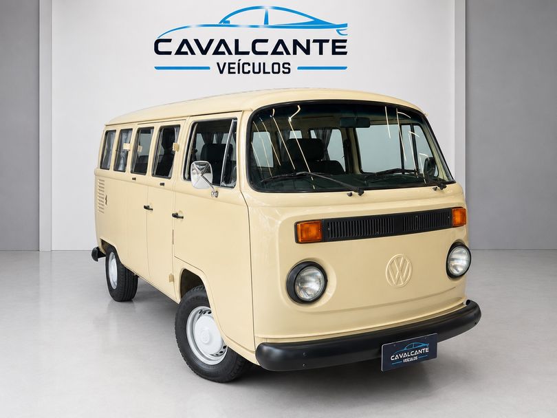 VolksWagen Kombi Standard/ Luxo/ Série Prata