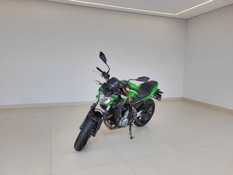 KAWASAKI Z 650