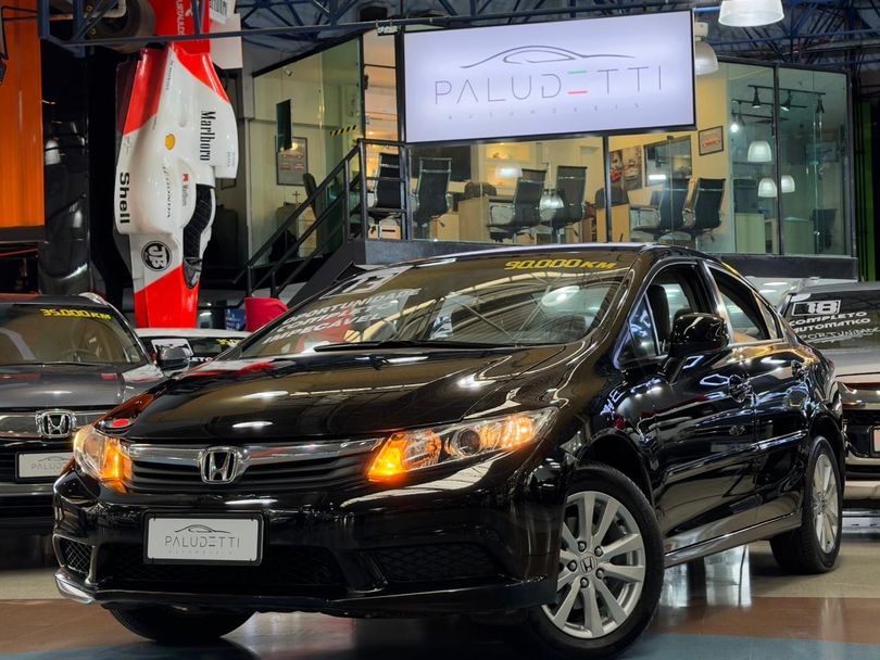 Honda Civic Sedan LXS 1.8/1.8 Flex 16V Mec. 4p