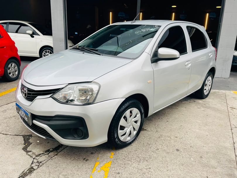 Toyota ETIOS X 1.3 Flex 16V 5p Mec.