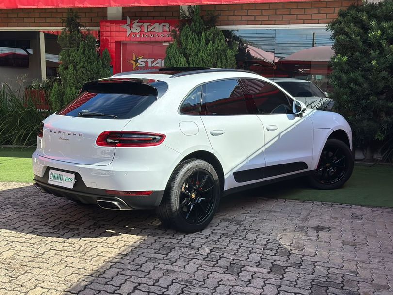 Porsche Macan 2.0 Turbo