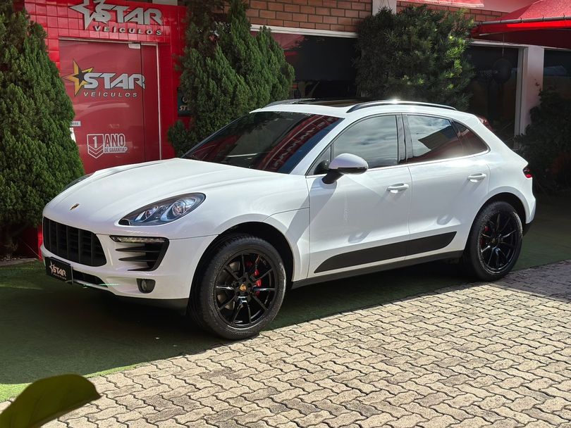 Porsche Macan 2.0 Turbo