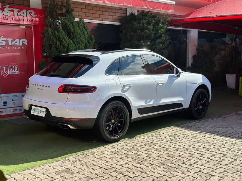 Porsche Macan 2.0 Turbo