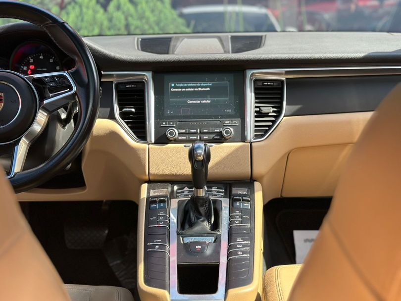 Porsche Macan 2.0 Turbo