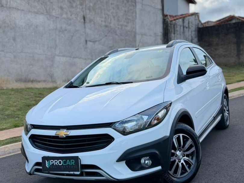 Chevrolet ONIX HATCH ACTIV 1.4 8V Flex 5p Mec.