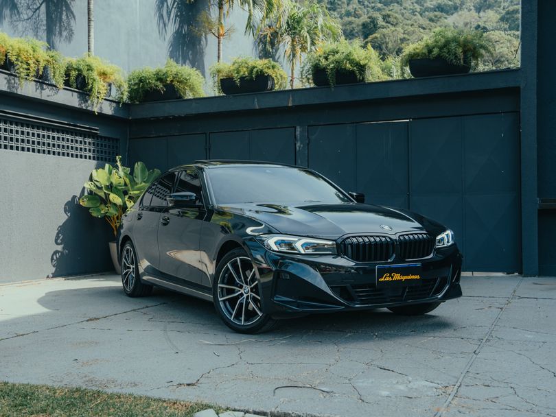 BMW 320iA 2.0 Turbo/ActiveFlex 16V/GP  4p