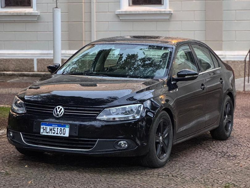 VolksWagen JETTA Highline 2.0 TSI 16V 4p Tiptronic