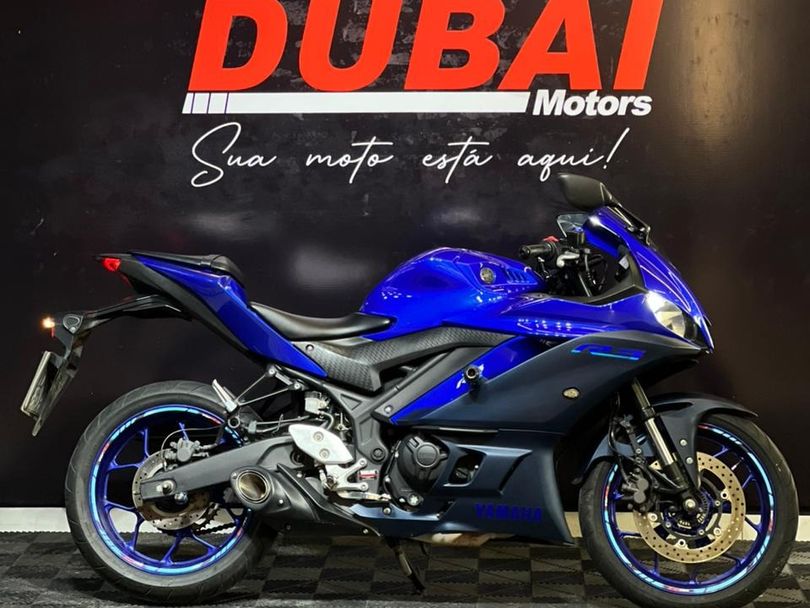 YAMAHA YZF R-3 321/ABS