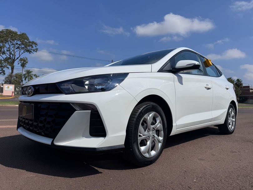 Hyundai HB20S Comfort Plus 1.0 Flex 12V Mec.