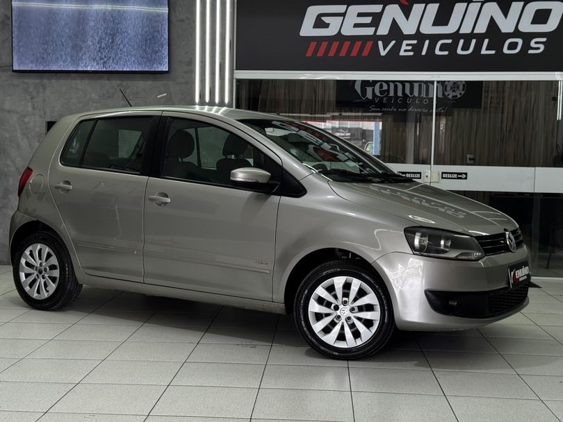 VolksWagen Fox 1.6 Mi Total Flex 8V 5p