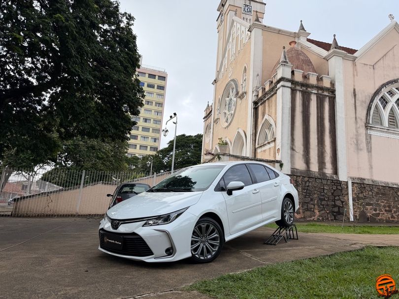 Toyota Corolla XEi 2.0 Flex 16V Aut.
