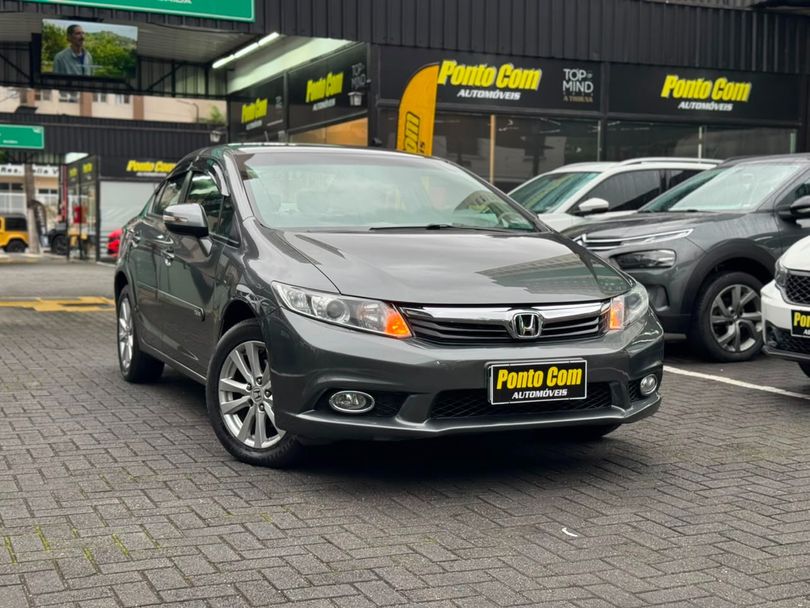 Honda Civic Sedan LXR 2.0 Flexone 16V Aut. 4p