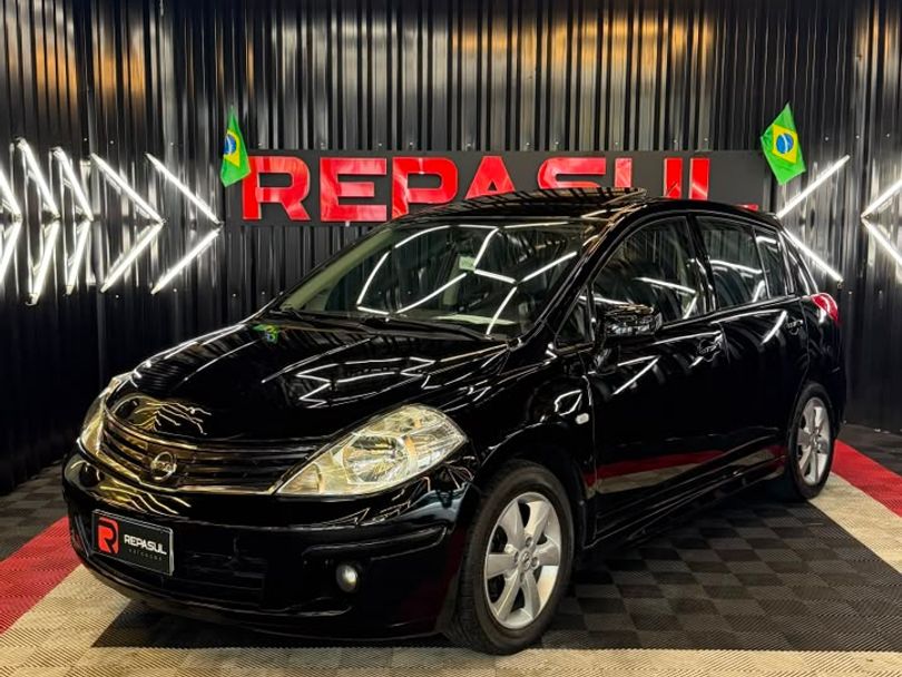 Nissan TIIDA SL 1.8/1.8 Flex 16V Aut.