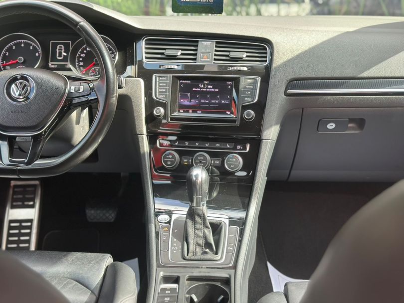 VolksWagen Golf Highline 1.4 TSI 140cv Aut.
