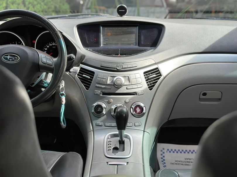Subaru TRIBECA 3.6 24V 270cv 5p Aut.