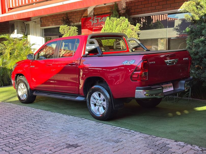 Toyota Hilux CD SR 4x4 2.8 TDI Diesel Aut.