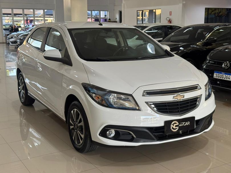 Chevrolet ONIX HATCH LTZ 1.4 8V FlexPower 5p Aut.