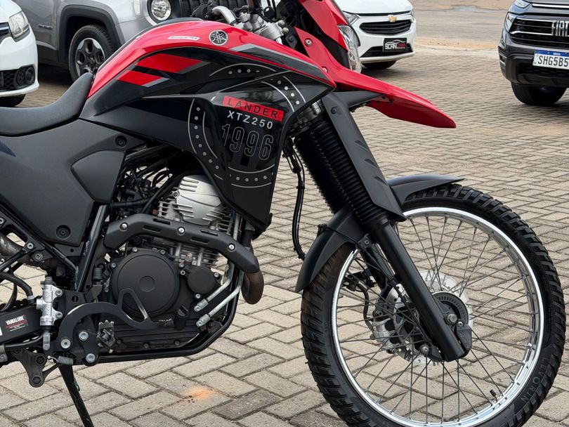 YAMAHA XTZ 250 LANDER 249cc/LANDER BLUEFLEX/ABS
