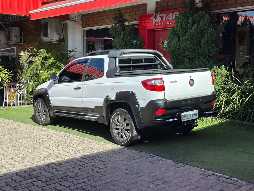 Fiat Strada Adventure1.8/ 1.8 LOCKER Flex CD