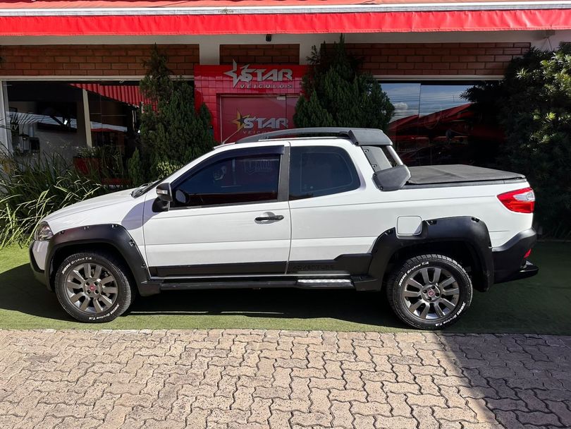 Fiat Strada Adventure1.8/ 1.8 LOCKER Flex CD