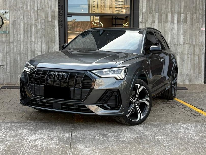 Audi Q3 Perf. Black 2.0 TFSI Tiptr. Quattro