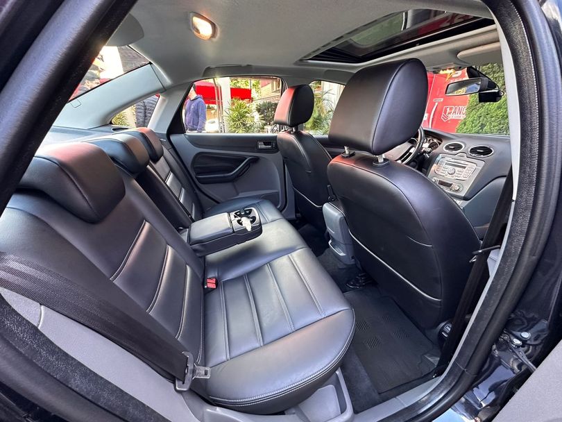 Ford Focus TITA/TITA Plus 2.0  Flex 5p Aut.
