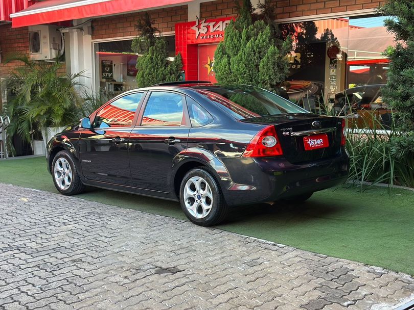 Ford Focus TITA/TITA Plus 2.0  Flex 5p Aut.