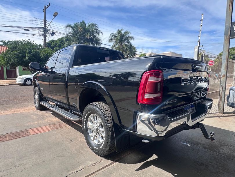 RAM 3500 LARAMIE 6.7 TB CD 4x4 Diesel