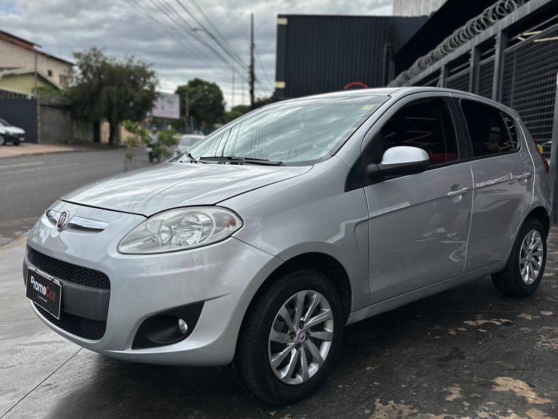 Fiat Palio ESSENCE 1.6 Flex 16V 5p