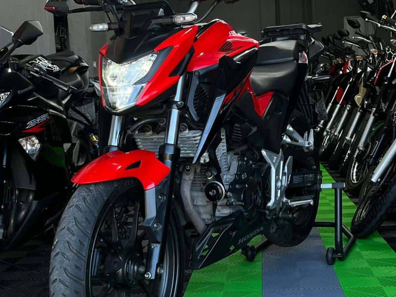 HONDA CB 300F Twister Flex