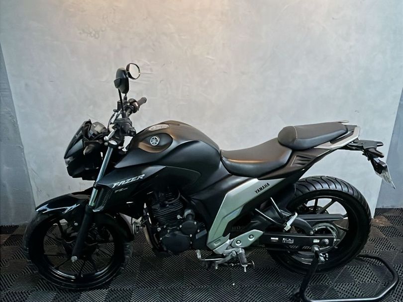 YAMAHA FZ25 250 FAZER FLEX