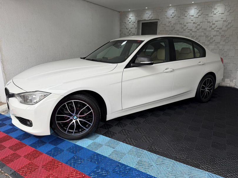 BMW 320iA 2.0 Turbo/ActiveFlex 16V/GP  4p