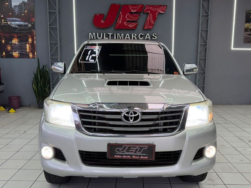 Toyota Hilux SW4 SRV D4-D 4x4 3.0 TDI Dies. Aut