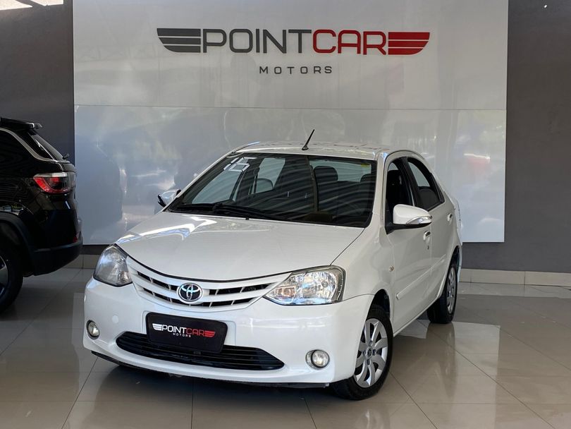 Toyota ETIOS XS Sedan1.5 Flex 16V 4p Mec.