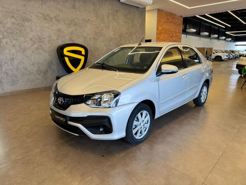 Toyota ETIOS X Plus 1.5 Flex 16V 5p Mec.