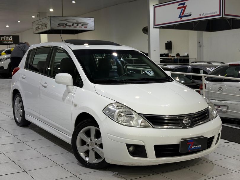Nissan TIIDA SL 1.8/1.8 Flex 16V Aut.