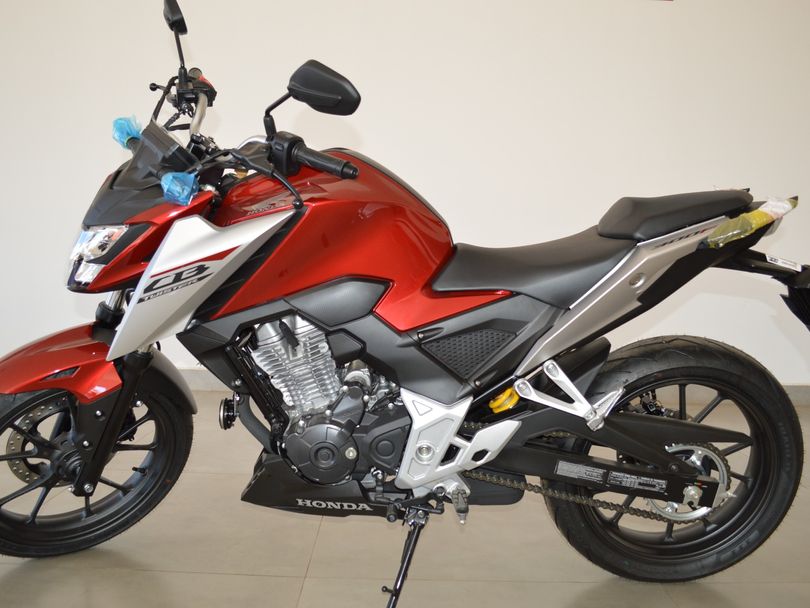 HONDA CB 300F Twister Flex