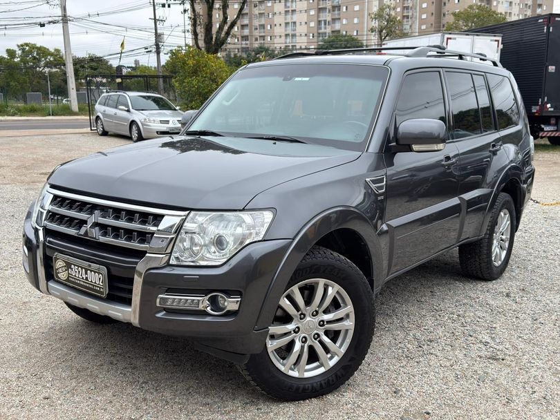 Mitsubishi Pajero HPE Full 3.2 4x4 T.I.Dies. 5p Aut