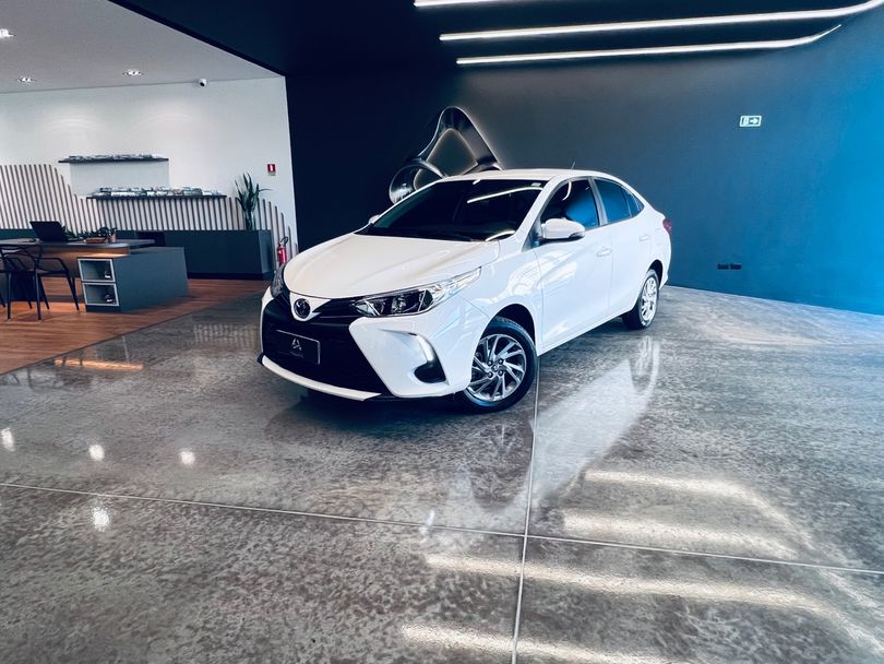 Toyota YARIS XS Sedan 1.5 Flex 16V 4p Aut.