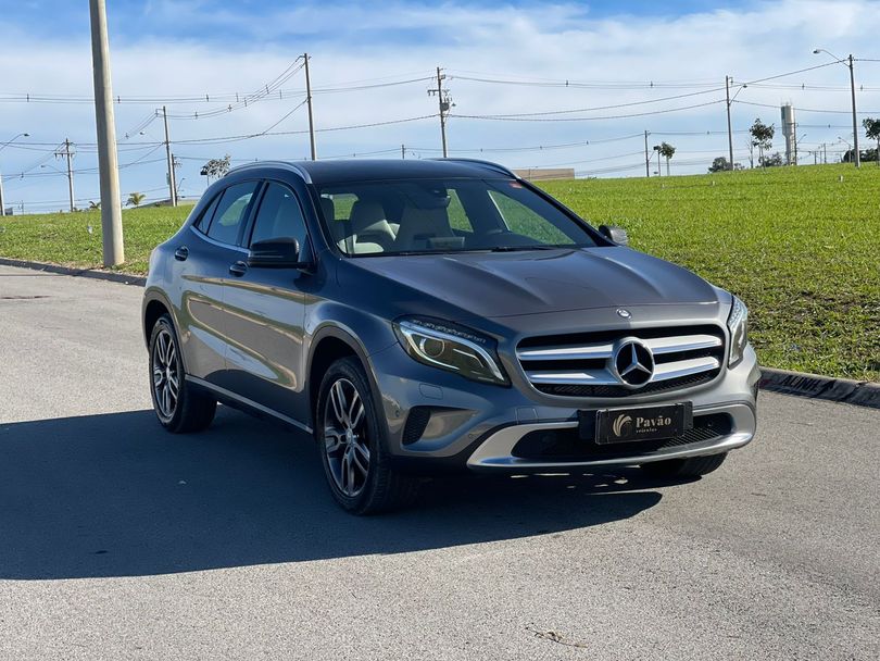 Mercedes GLA 200 Vision 1.6/1.6 TB 16V Flex Aut.