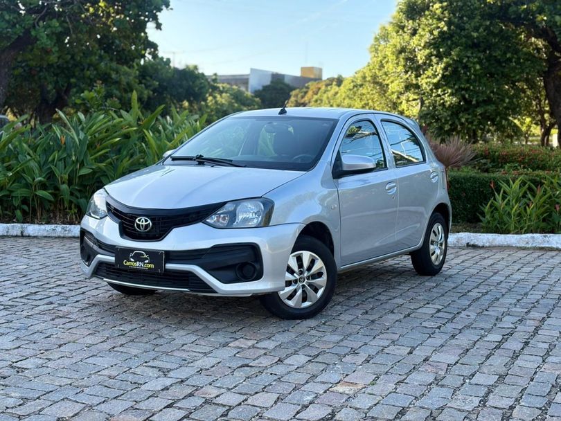 Toyota ETIOS X 1.3 Flex 16V 5p Mec.
