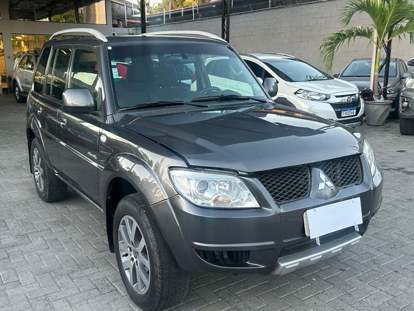 Mitsubishi Pajero TR4 2.0/ 2.0 Flex 16V 4x4 Aut.