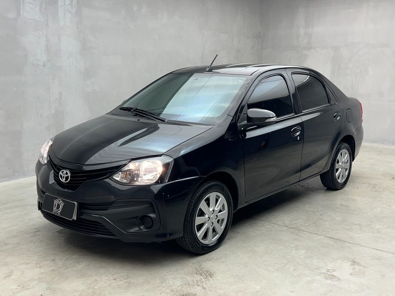 Toyota ETIOS X Plus Sedan 1.5 Flex 16V 4p Aut.