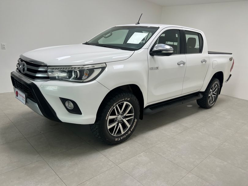 Toyota Hilux CD SRX 4x4 2.8 TDI 16V Diesel Aut.